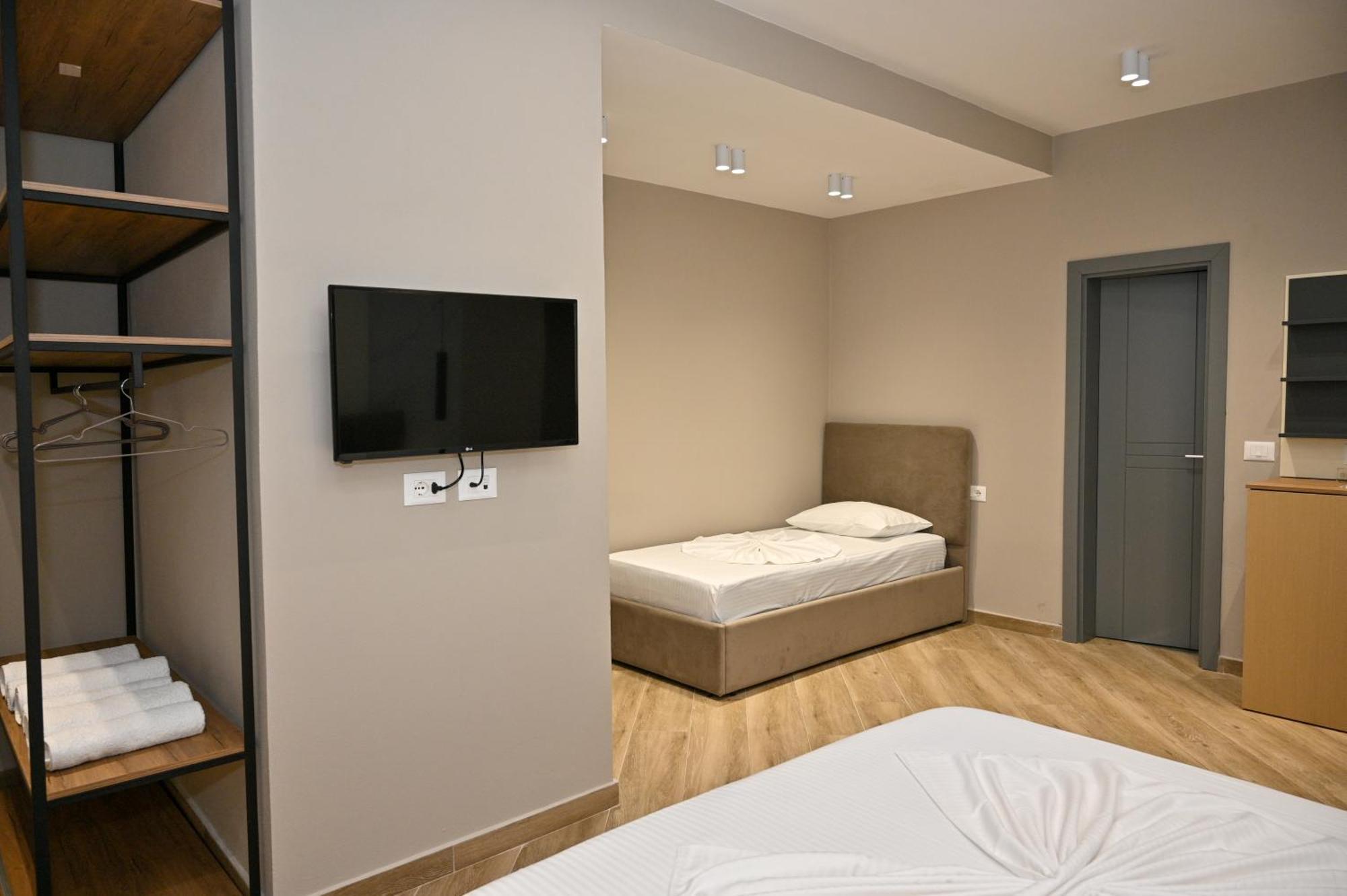 Monduro Hotel Durres Room photo