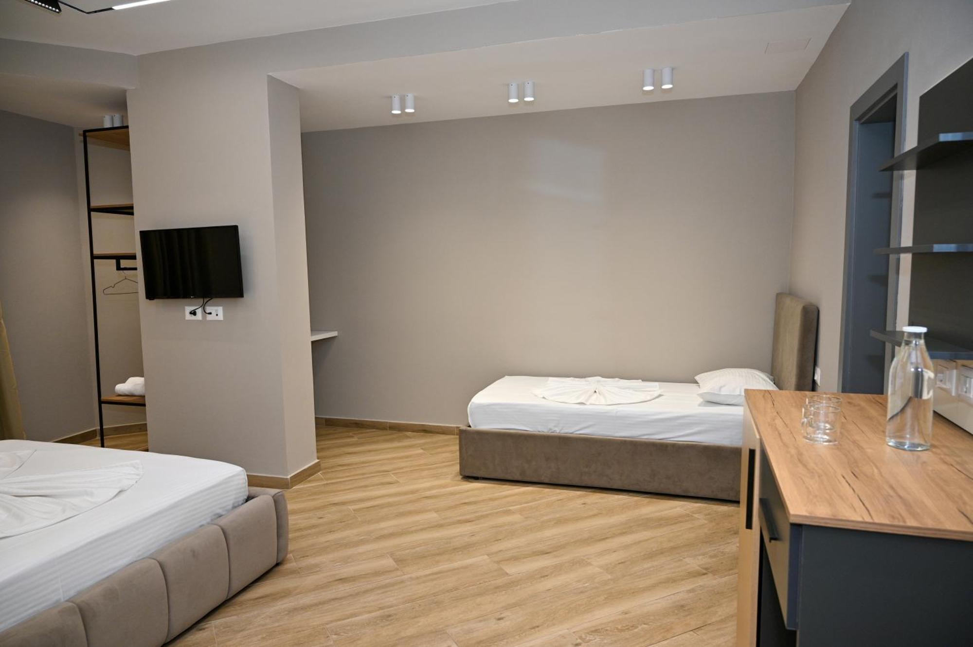 Monduro Hotel Durres Room photo